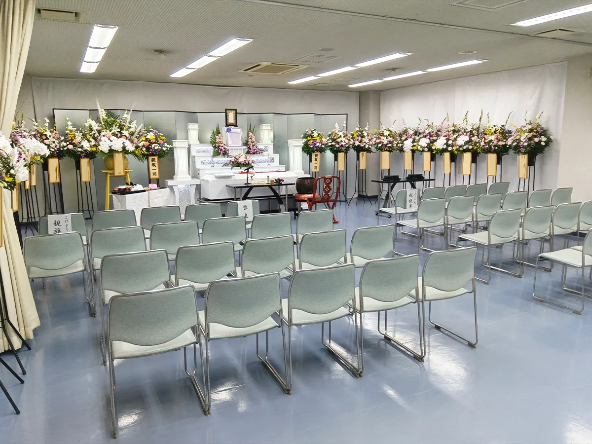 服部会館(40名)